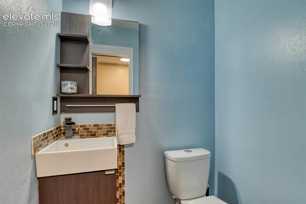 379 Raspberry Lane Monument CO 80132