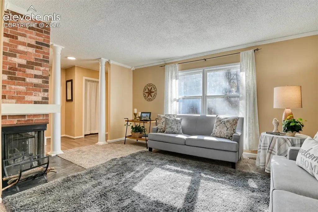 379 Raspberry Lane Monument CO 80132