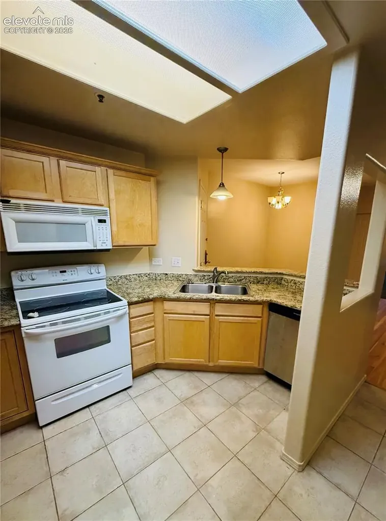 175 W Cheyenne Road Colorado Springs CO 80906