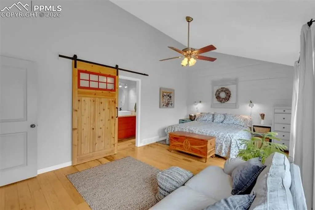 4452 Sentinel Rock Na Larkspur CO 80118