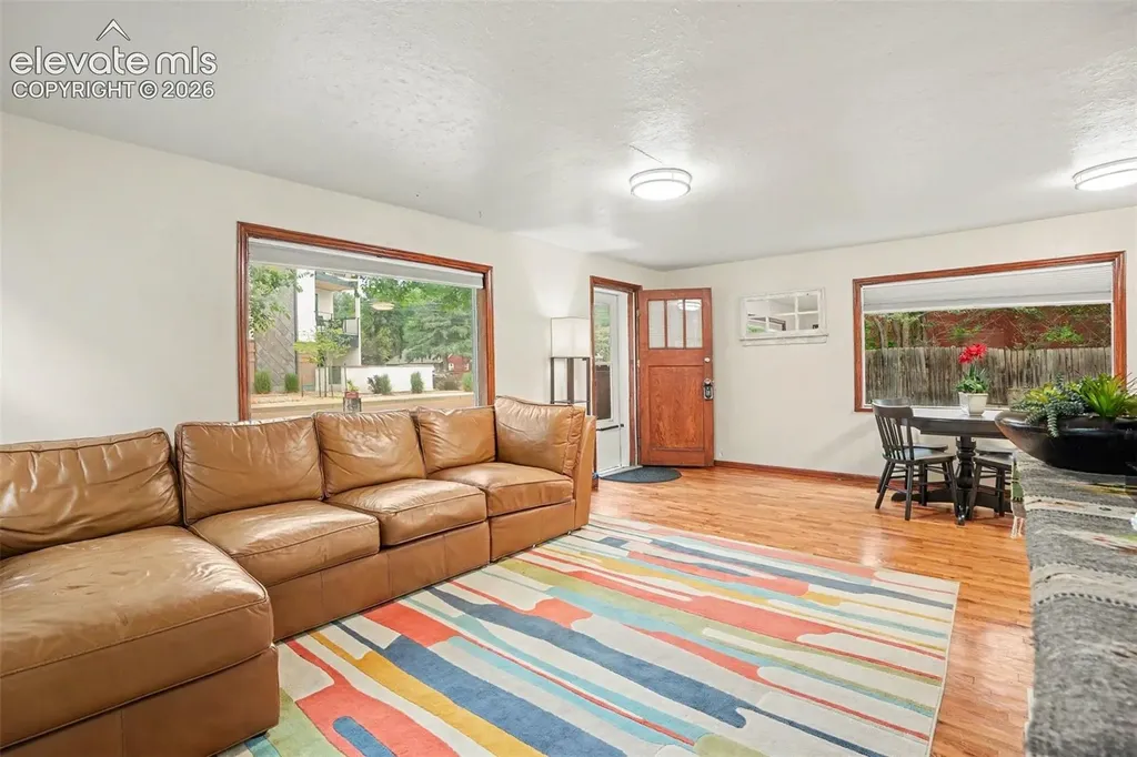 105 Via San Miguel Na Manitou Springs CO 80829