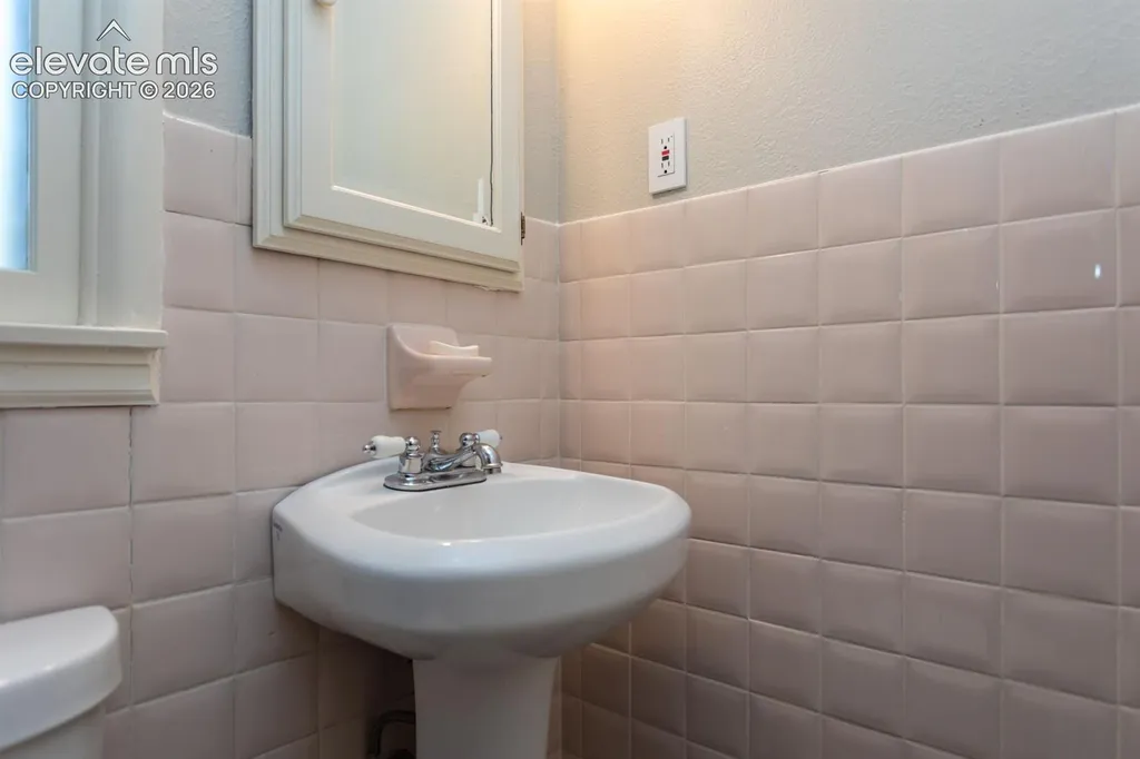 614 W Ramona Avenue Colorado Springs CO 80905