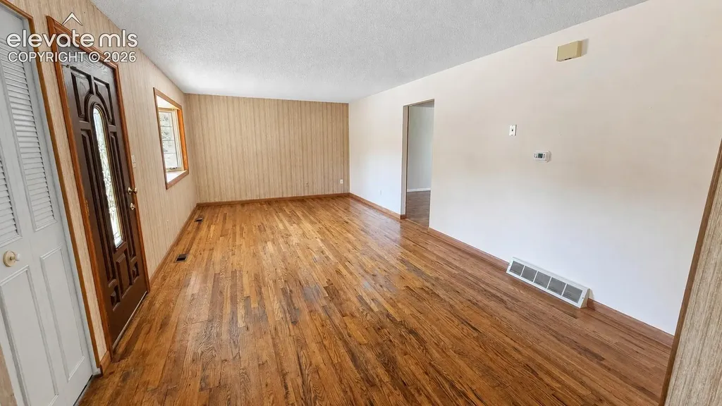 818 Cardinal Street Colorado Springs CO 80911