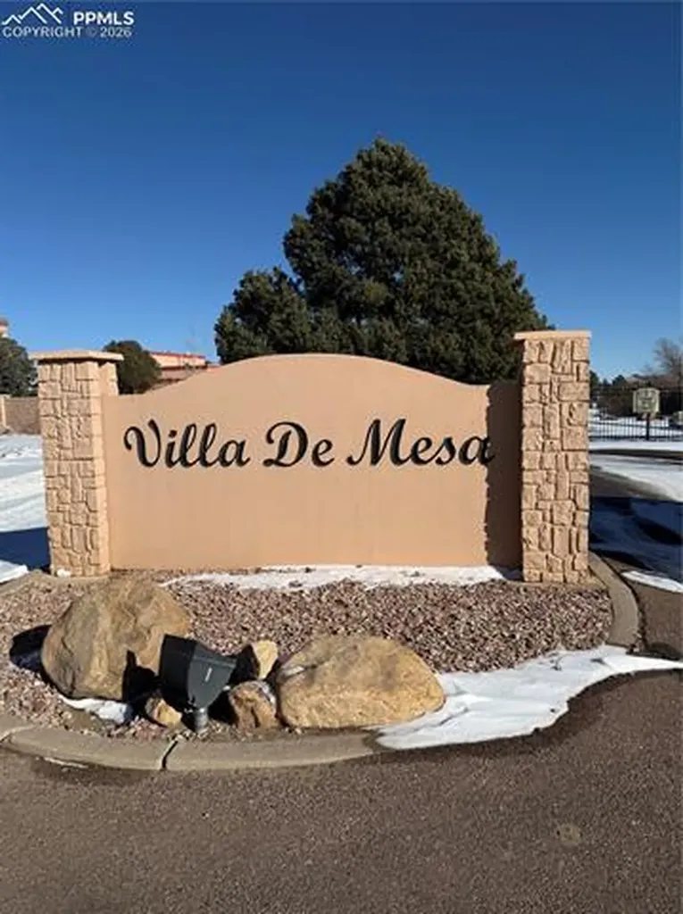 1915 Calle De Seville Na Colorado Springs CO 80904
