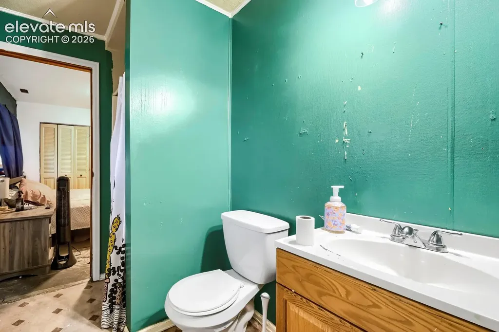 93 Regency Boulevard Pueblo CO 81005