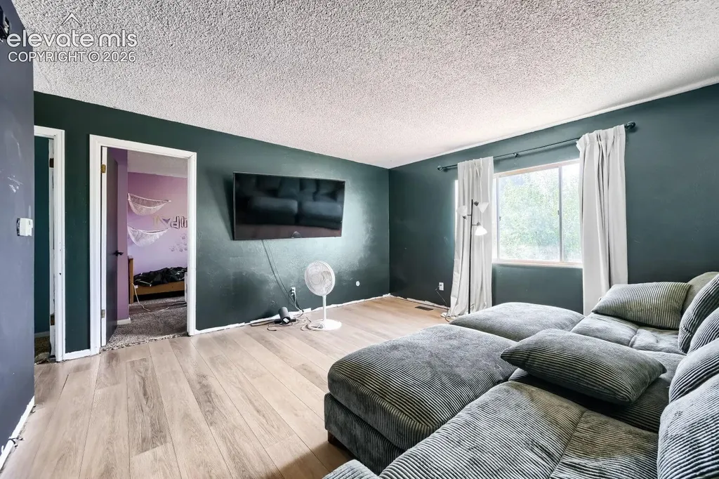 93 Regency Boulevard Pueblo CO 81005
