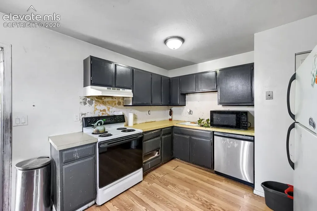 93 Regency Boulevard Pueblo CO 81005