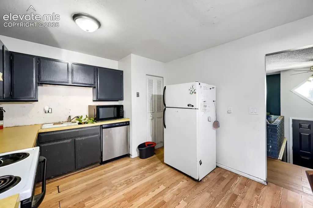 93 Regency Boulevard Pueblo CO 81005