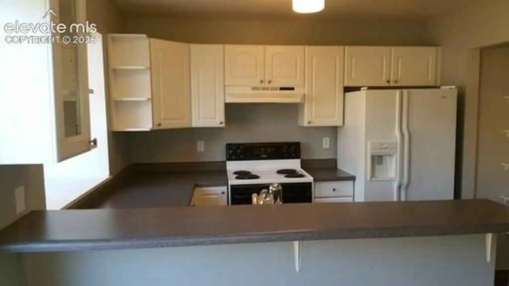 6853 Mountain Top Lane Colorado Springs CO 80919
