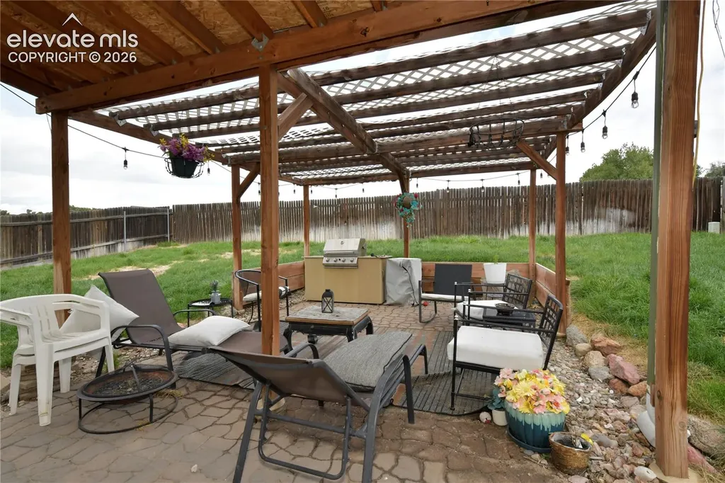 4885 Hunters Run Na Colorado Springs CO 80911
