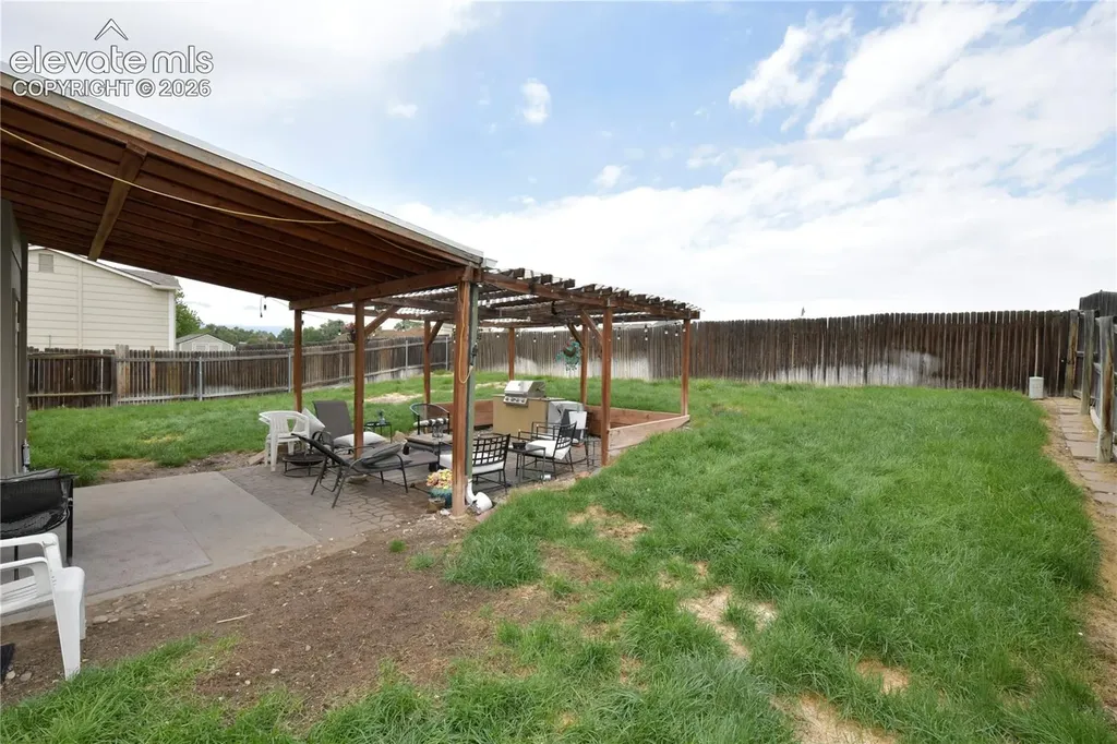 4885 Hunters Run Na Colorado Springs CO 80911