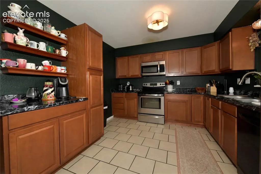 4885 Hunters Run Na Colorado Springs CO 80911