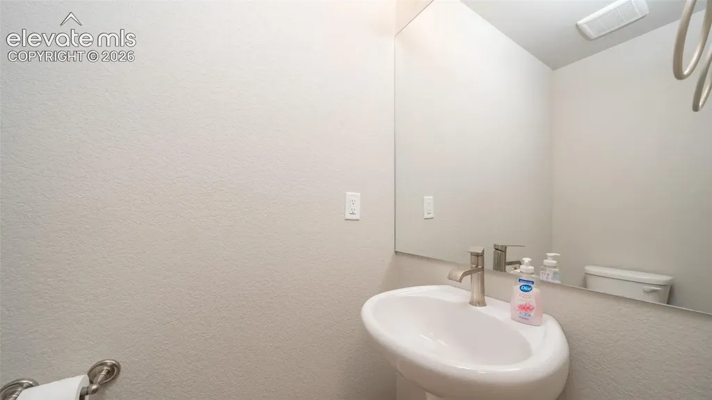 5225 Palomino Ranch Point Colorado Springs CO 80922