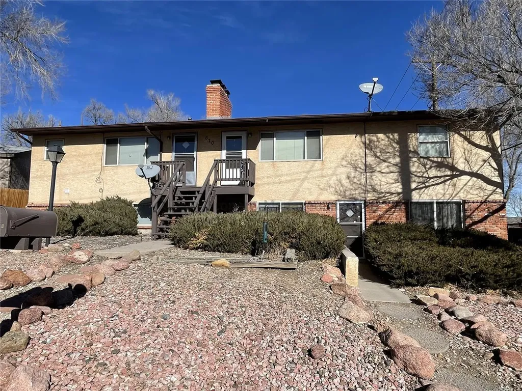 670 W Van Buren Street Colorado Springs CO 80907