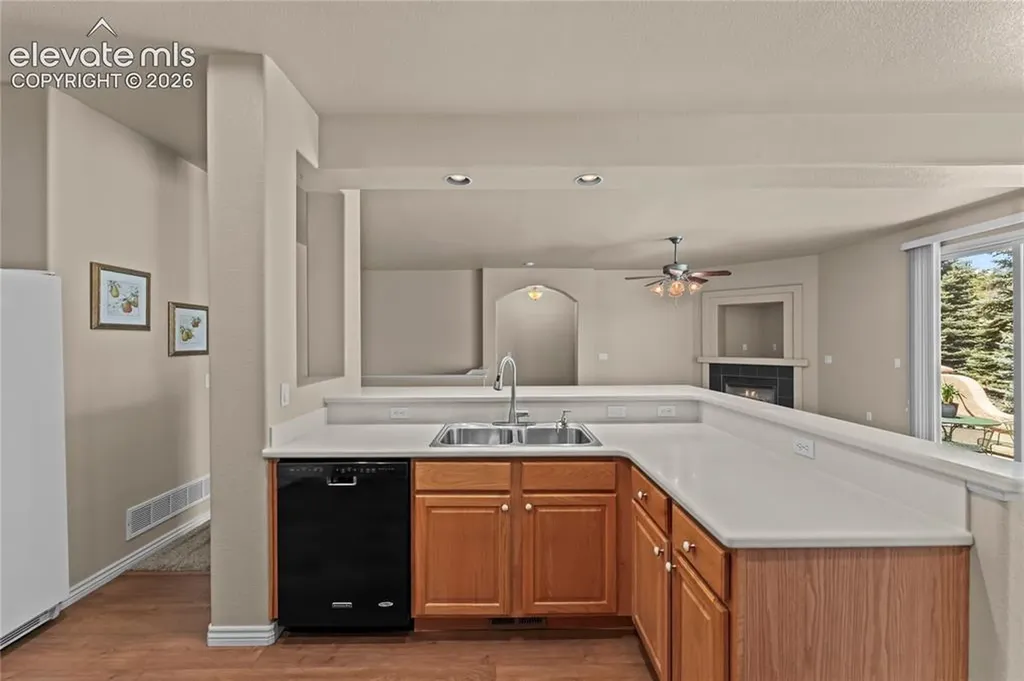 2823 Cinnabar Road Colorado Springs CO 80921