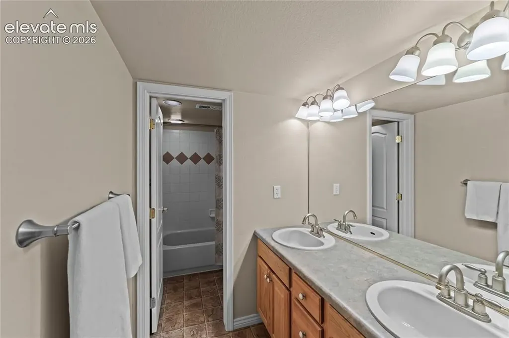2823 Cinnabar Road Colorado Springs CO 80921