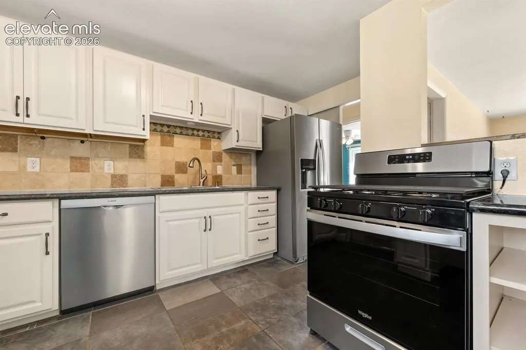 2140 Robin Drive Colorado Springs CO 80909