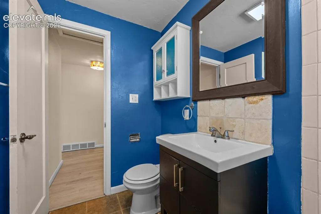 2140 Robin Drive Colorado Springs CO 80909