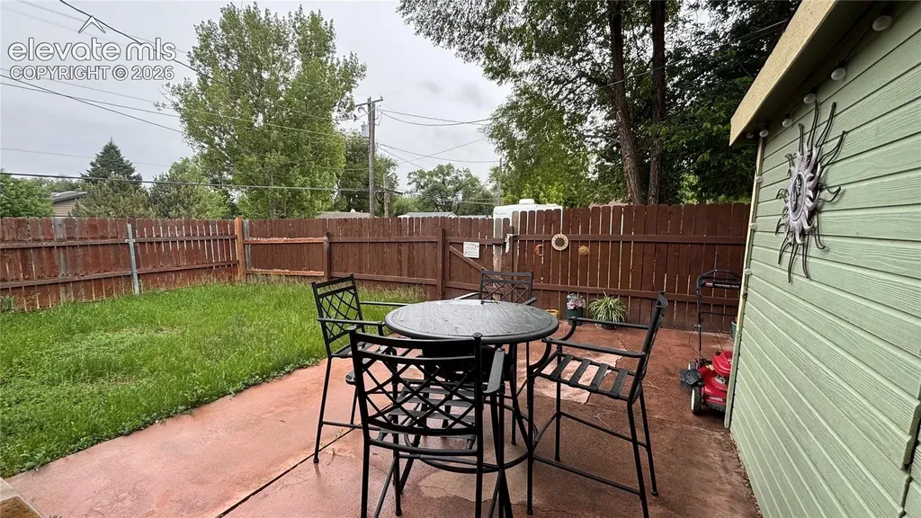 2525 Broadway Street Colorado Springs CO 80904