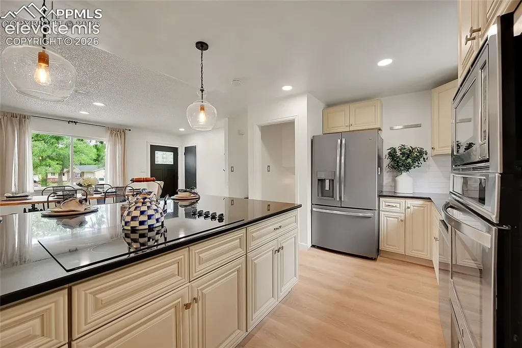 239 Tanna Court Colorado Springs CO 80916