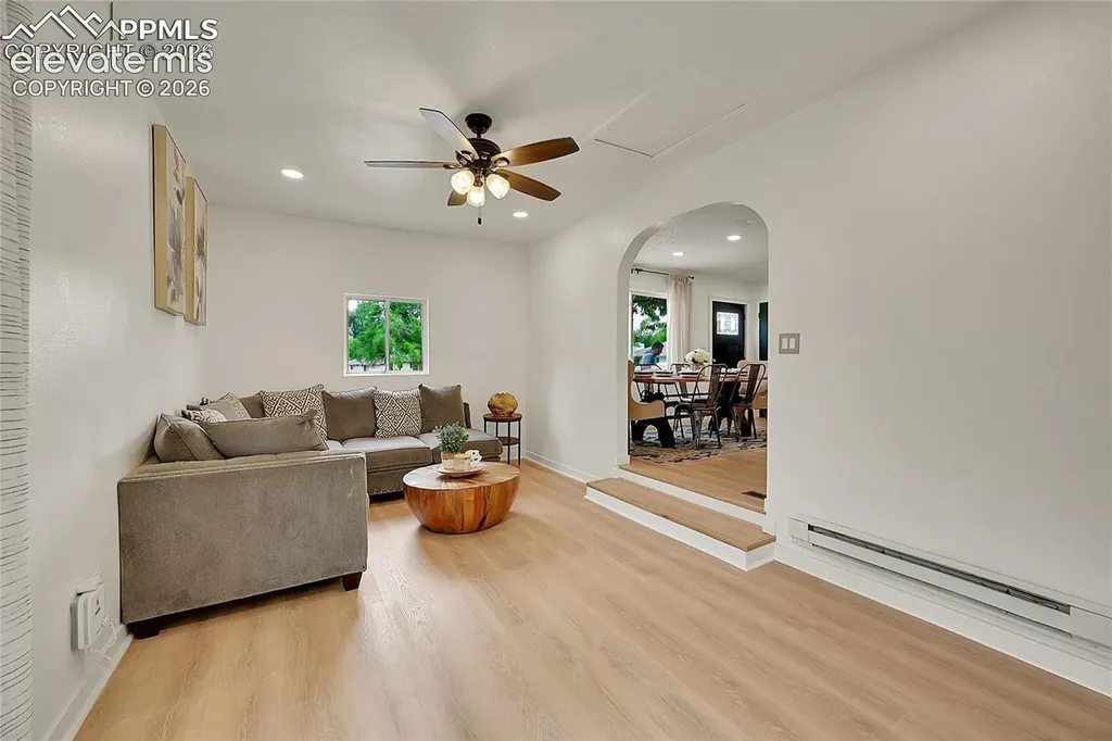 239 Tanna Court Colorado Springs CO 80916