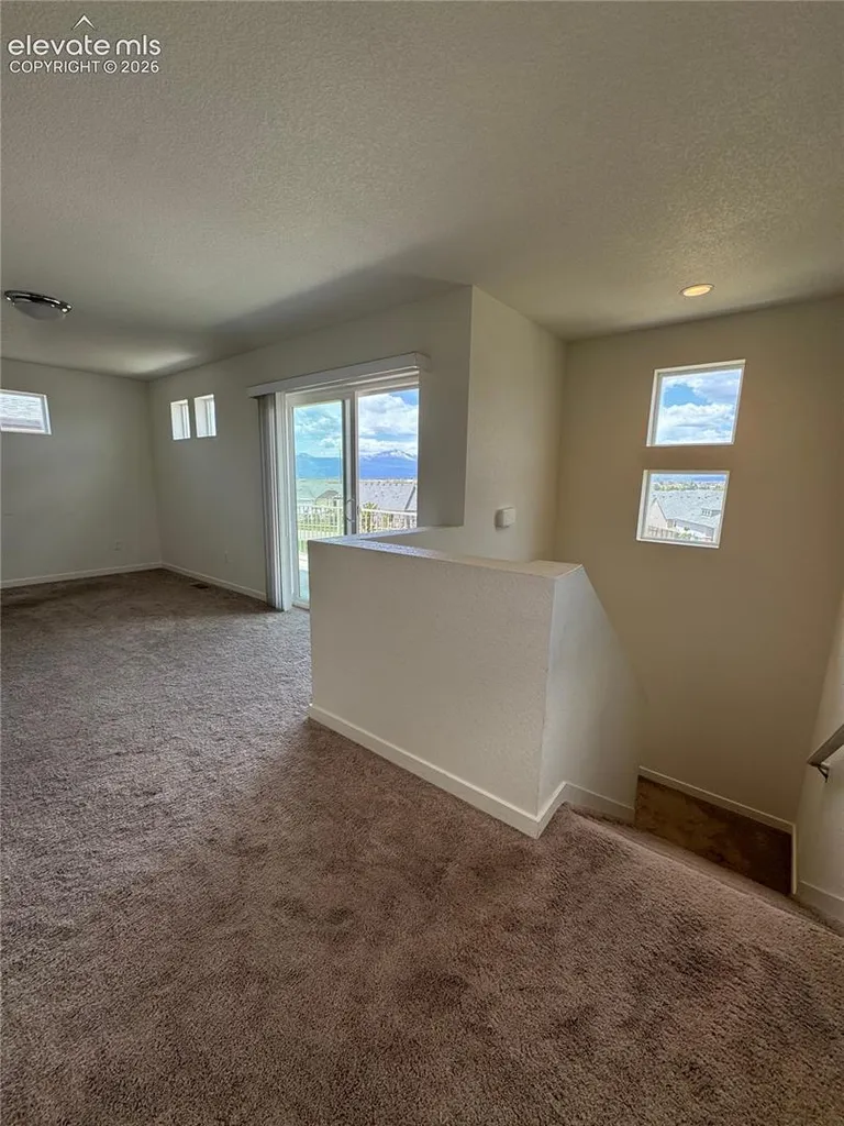 5836 Thurless Lane Colorado Springs CO 80927