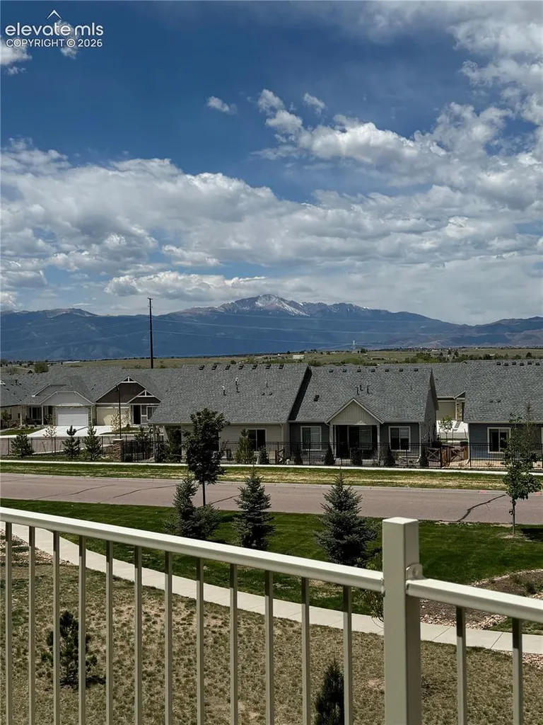 5836 Thurless Lane Colorado Springs CO 80927