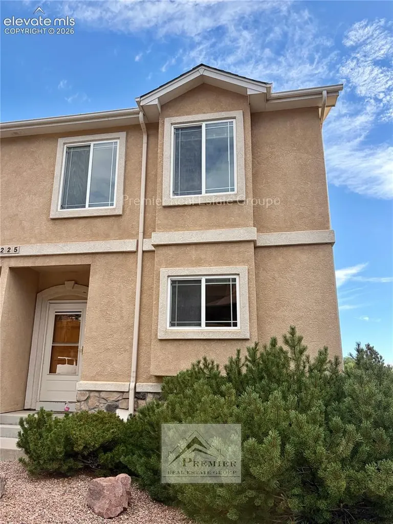 2225 Stepping Stones Way Colorado Springs CO 80904