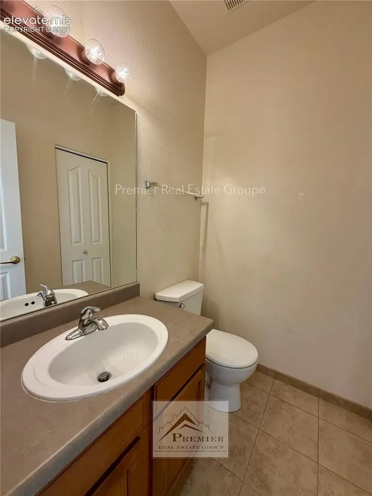 2225 Stepping Stones Way Colorado Springs CO 80904