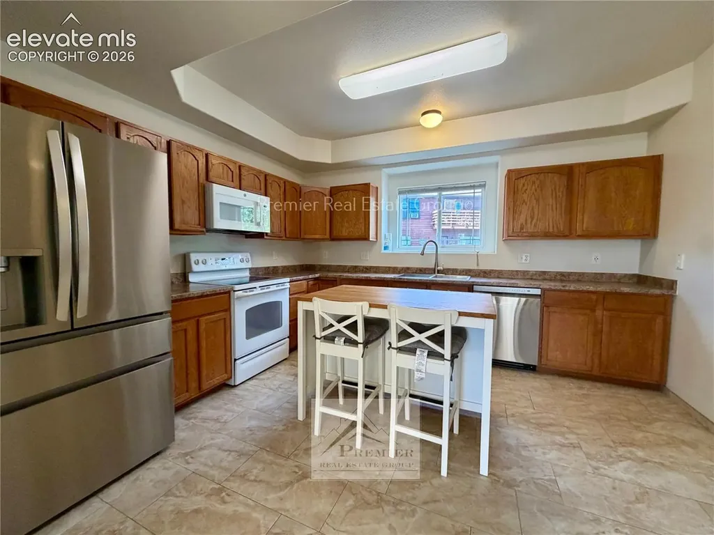 2225 Stepping Stones Way Colorado Springs CO 80904
