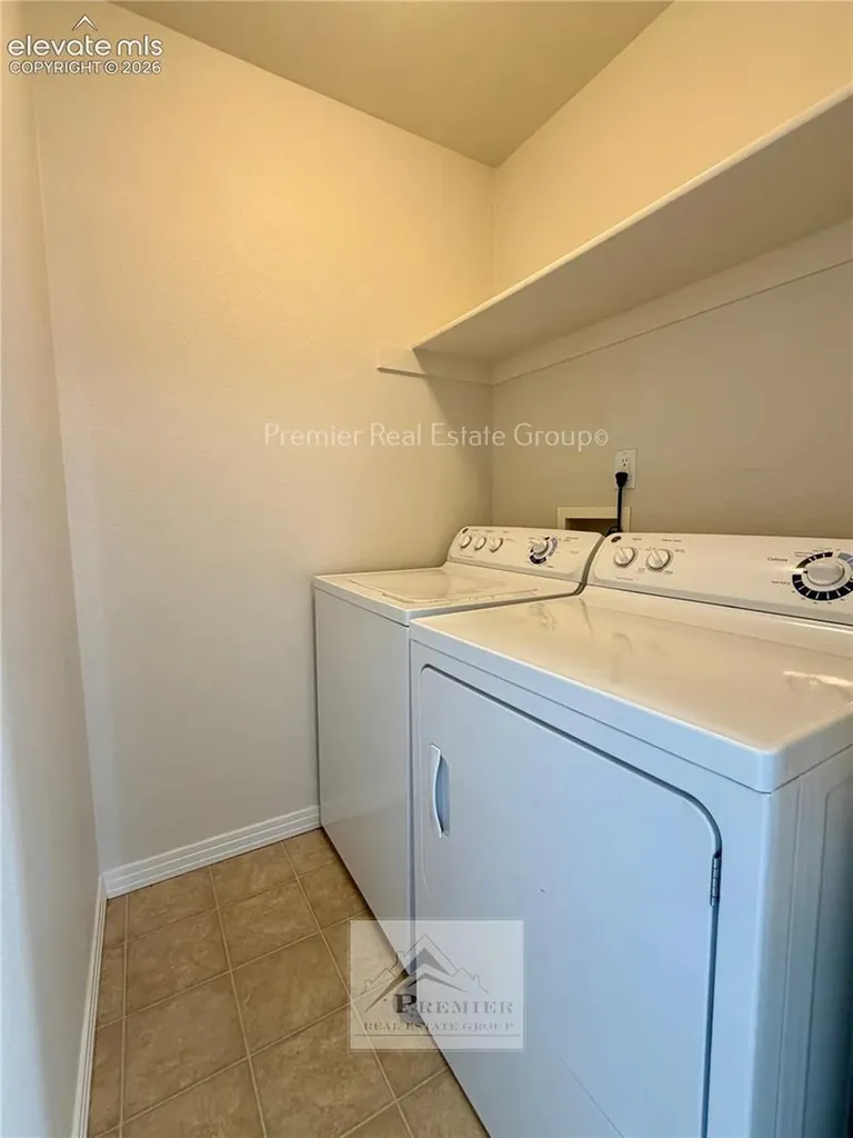 2225 Stepping Stones Way Colorado Springs CO 80904