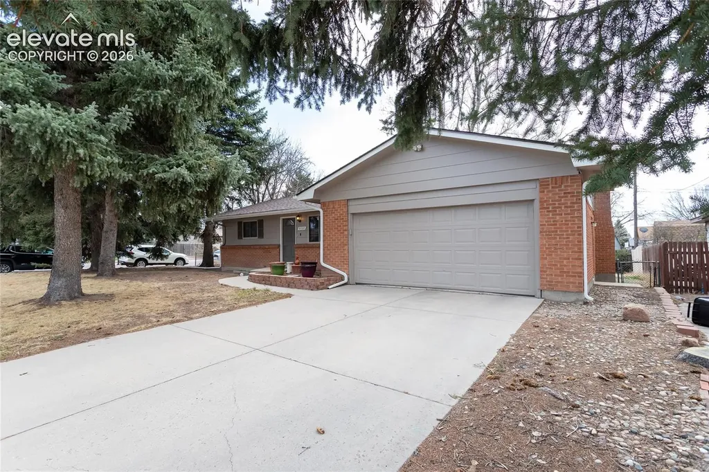 3727 Meadowland Boulevard Colorado Springs CO 80917