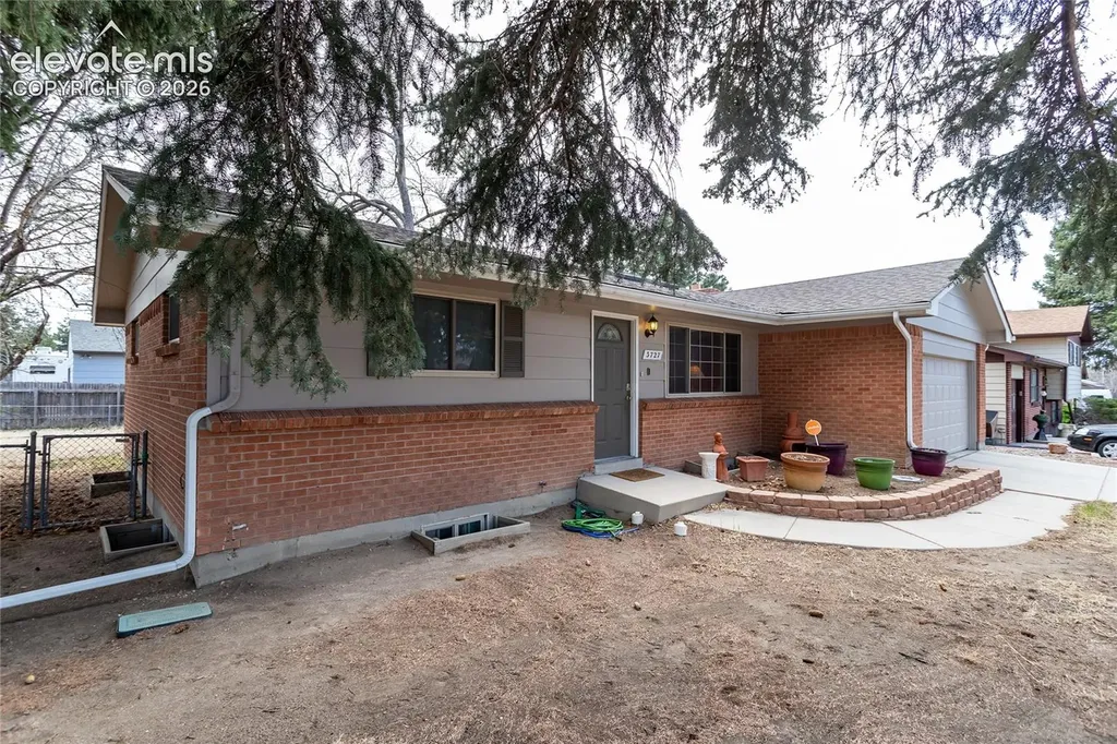 3727 Meadowland Boulevard Colorado Springs CO 80917
