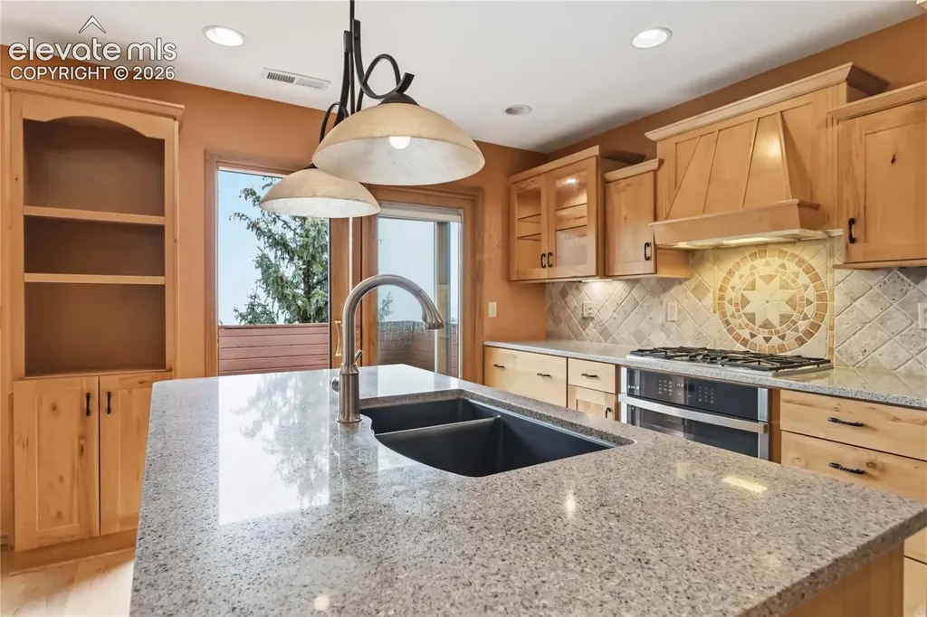 4535 Sentinel Rock Na Larkspur CO 80118