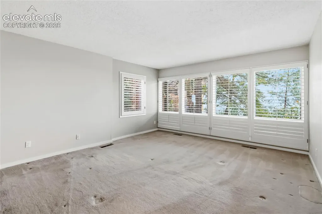 4535 Sentinel Rock Na Larkspur CO 80118