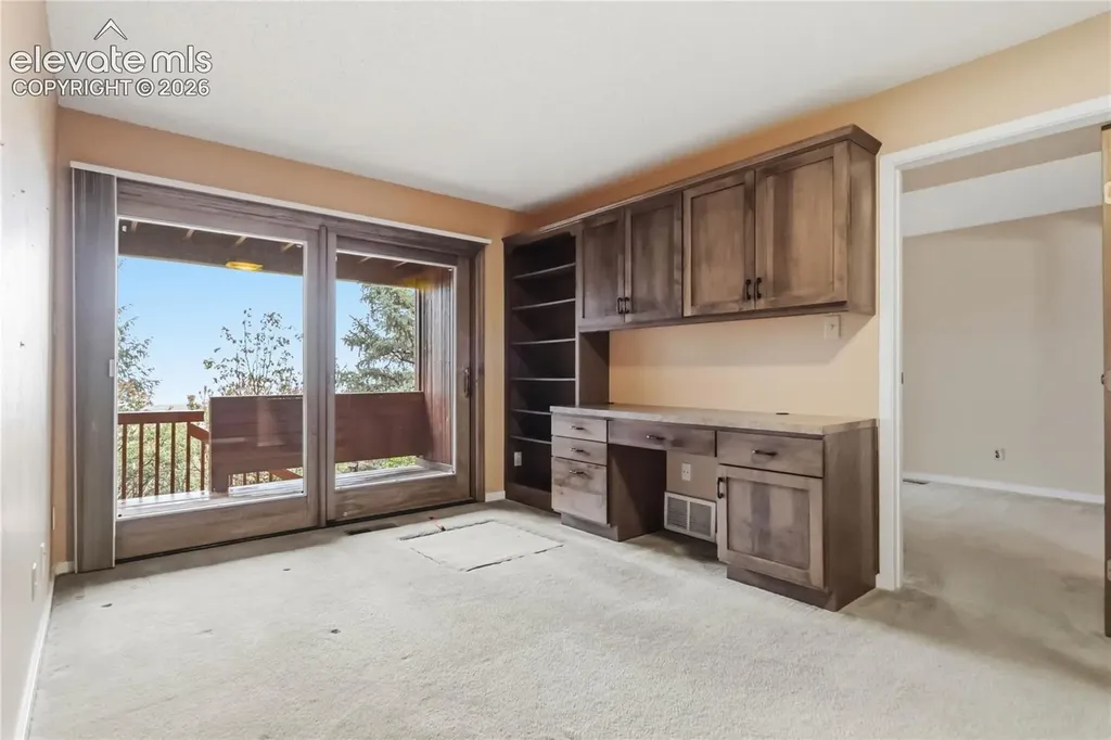 4535 Sentinel Rock Na Larkspur CO 80118
