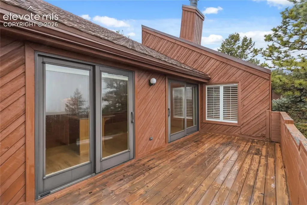 4535 Sentinel Rock Na Larkspur CO 80118