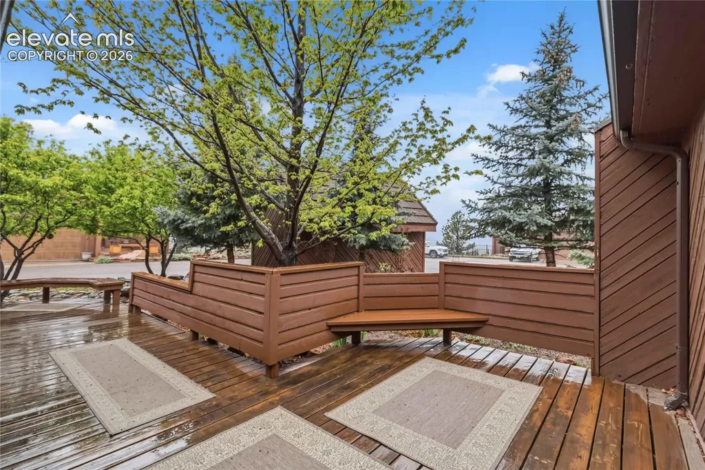 4535 Sentinel Rock Na Larkspur CO 80118