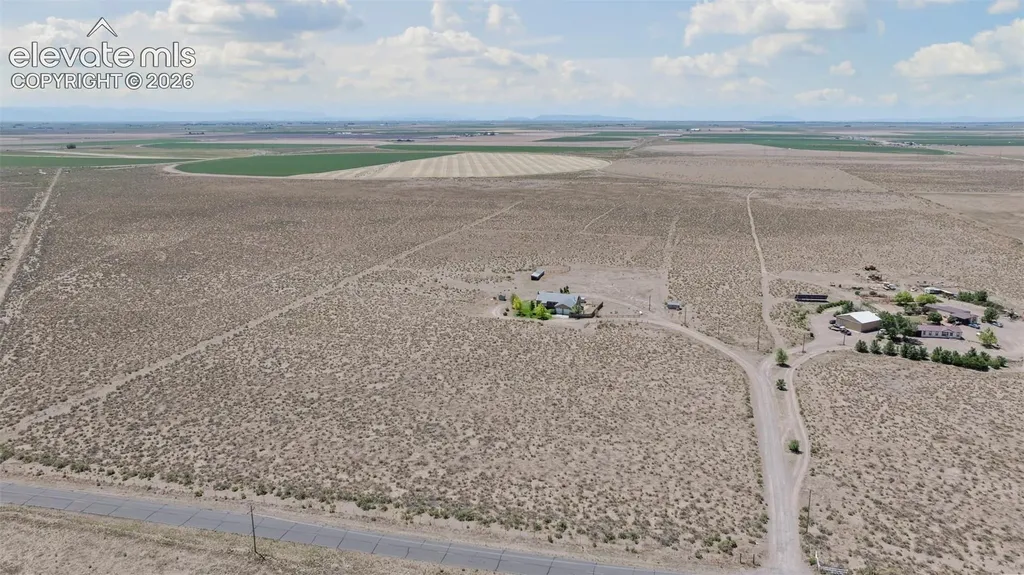 5366 Lane 10 Na Hooper CO 81136