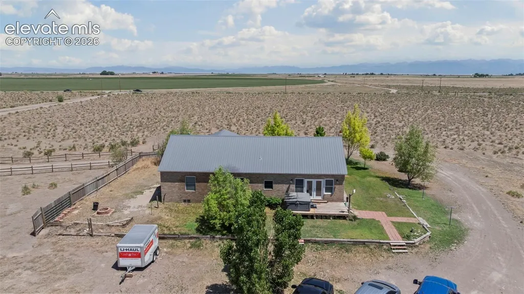 5366 Lane 10 Na Hooper CO 81136