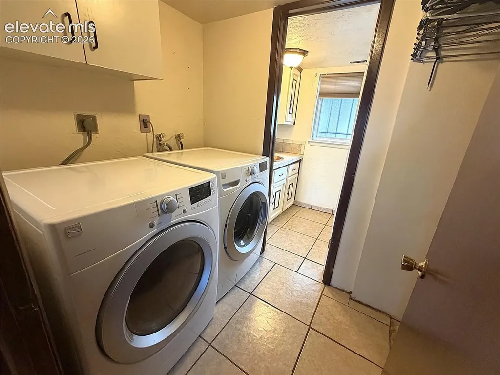 1435 Coronado Drive Colorado Springs CO 80910