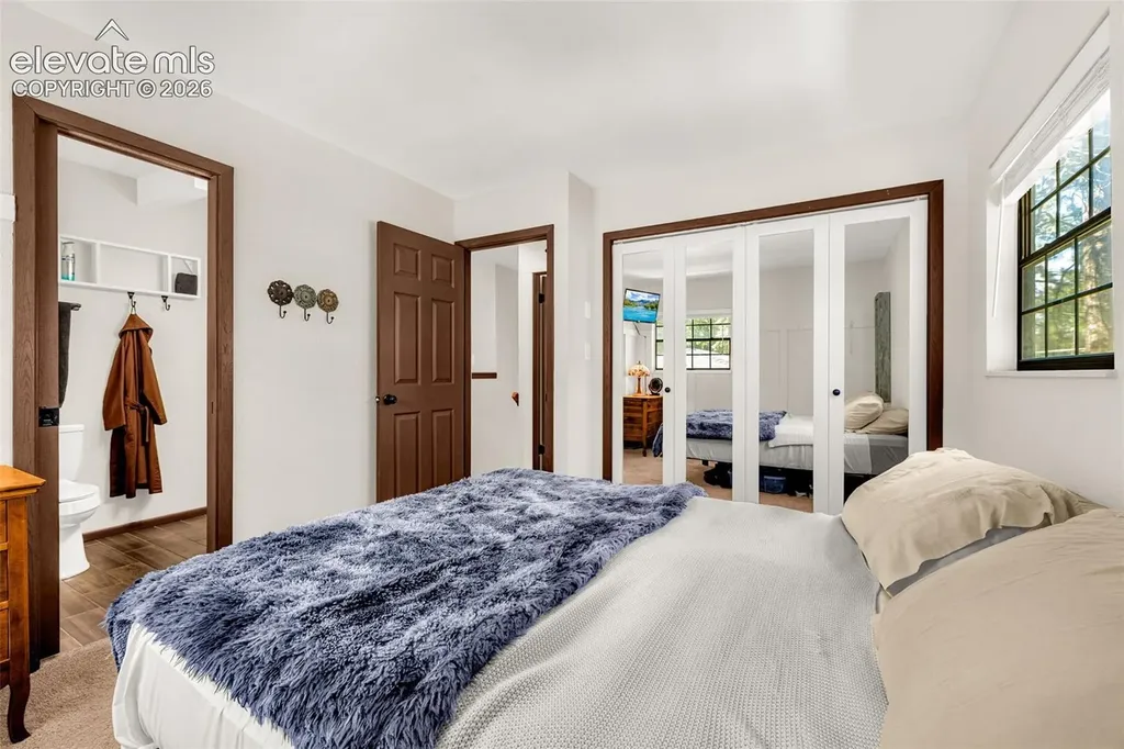 917 Centre Camino Na Woodland Park CO 80863