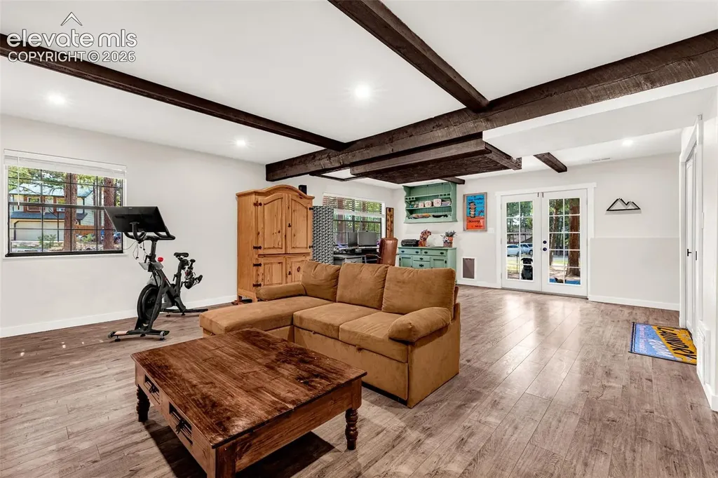 917 Centre Camino Na Woodland Park CO 80863