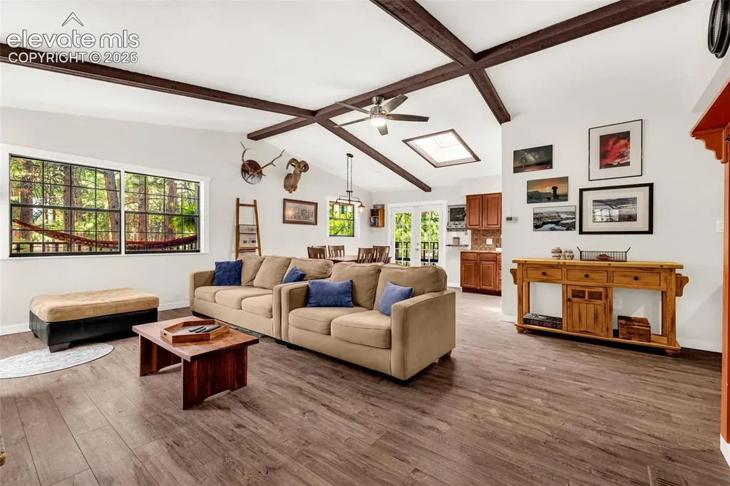 917 Centre Camino Na Woodland Park CO 80863