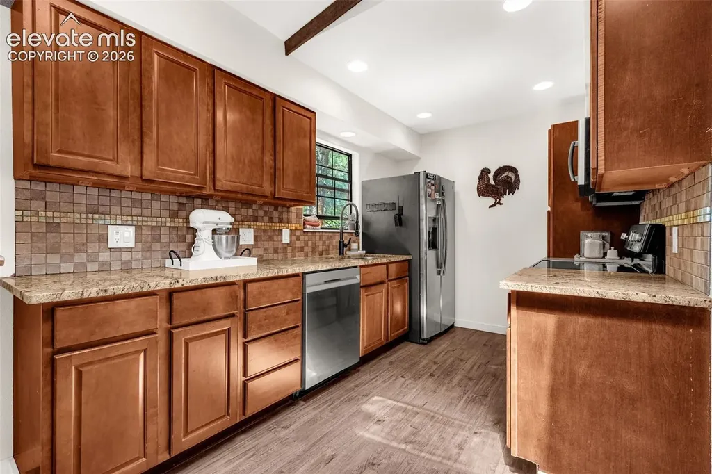 917 Centre Camino Na Woodland Park CO 80863