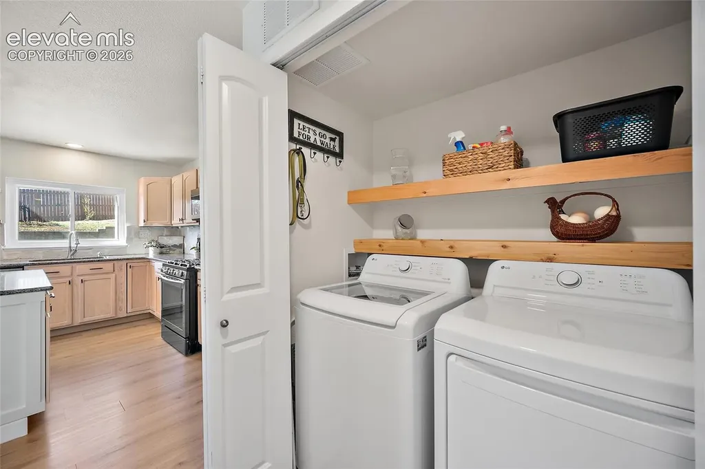 7323 Willowdale Drive Fountain CO 80817