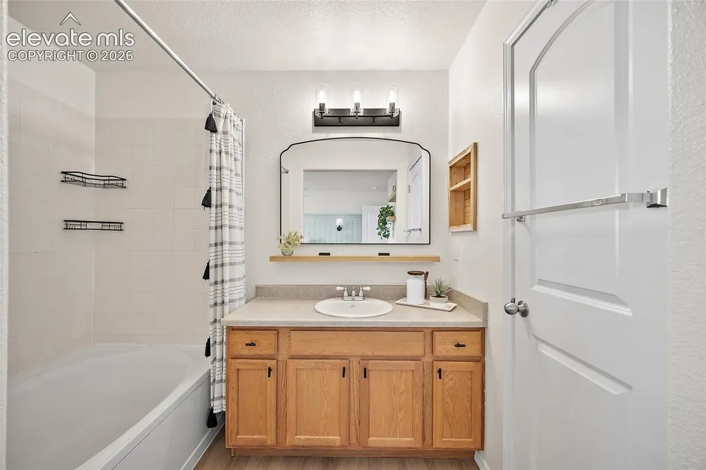 7323 Willowdale Drive Fountain CO 80817