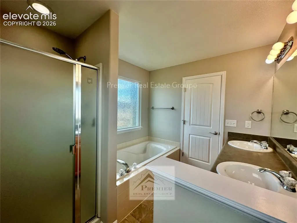 4873 San Amels Way Colorado Springs CO 80911