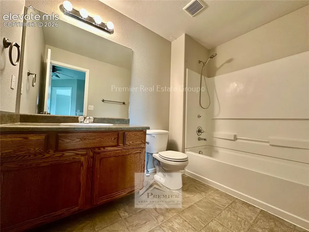 4873 San Amels Way Colorado Springs CO 80911