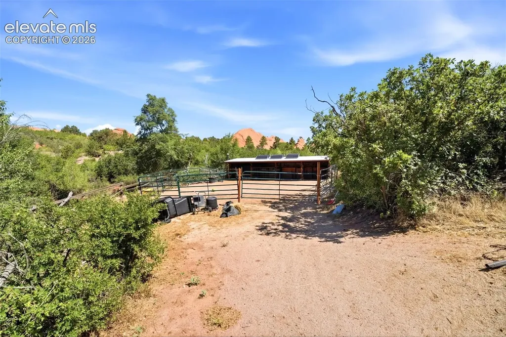 6 Las Piedras Escondidas Na Colorado Springs CO 80904